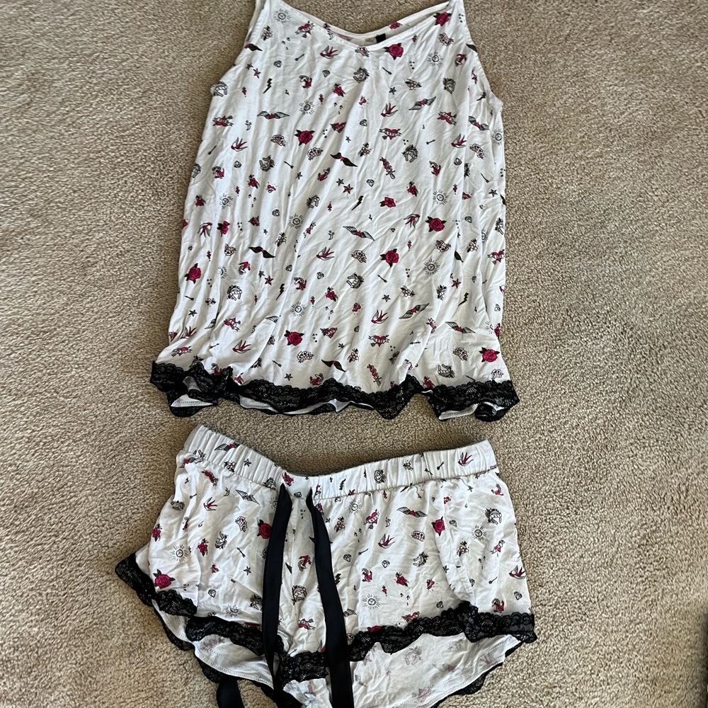Torrid 1 sleep set